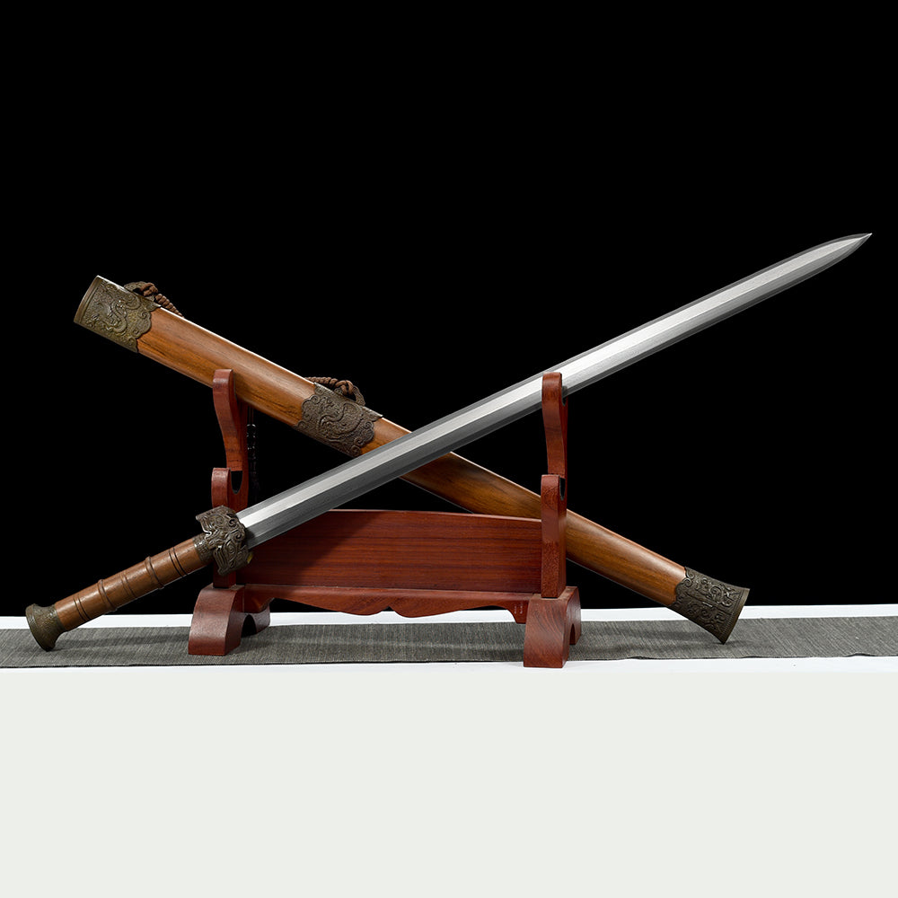 Traditional Chinese Sword - Damascus Steel Blade with Dragon Fittings