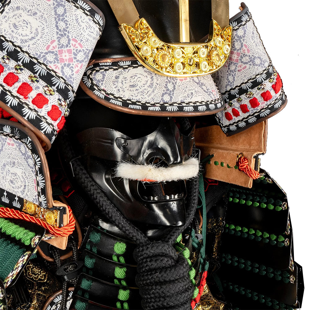 Traditional Handmade High Quality Japanese Samurai Armor - Real Size Oda Clan Kachi Black and Green Armor