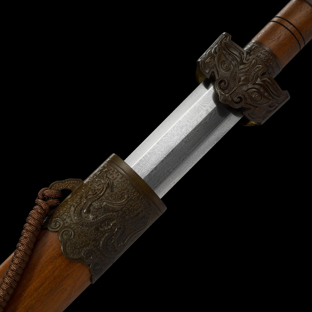 Traditional Chinese Sword - Damascus Steel Blade with Dragon Fittings